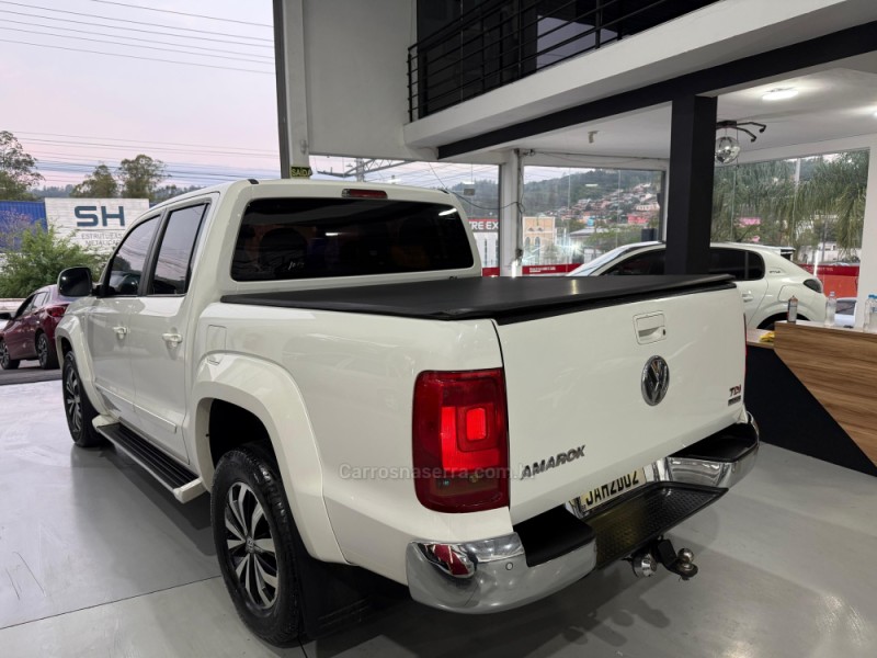 AMAROK 2.0 HIGHLINE 4X4 CD 16V TURBO INTERCOOLER DIESEL 4P AUTOMÁTICO - 2013 - ESTâNCIA VELHA