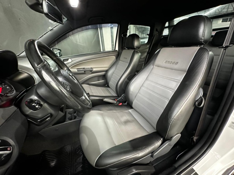 SAVEIRO 1.6 MSI CROSS CD 16V 2P MANUAL - 2015 - CAXIAS DO SUL