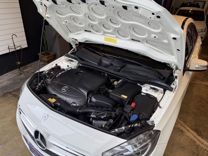 A 200 1.6 TURBO 16V GASOLINA 4P AUTOMÁTICO - 2015 - BENTO GONçALVES
