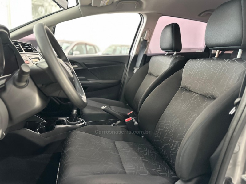 FIT 1.5 LX 16V FLEX 4P MANUAL - 2015 - VACARIA