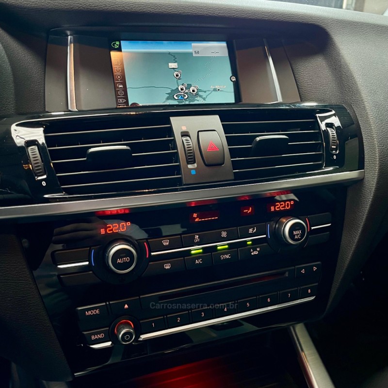 X3 2.0 XDRIVE 20I X LINE 16V GASOLINA 4P AUTOMÁTICO - 2016 - VACARIA