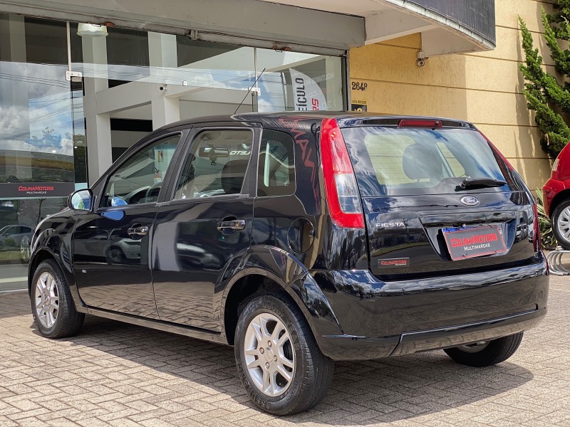 FIESTA 1.0 SE 8V FLEX 4P MANUAL - 2014 - CAXIAS DO SUL