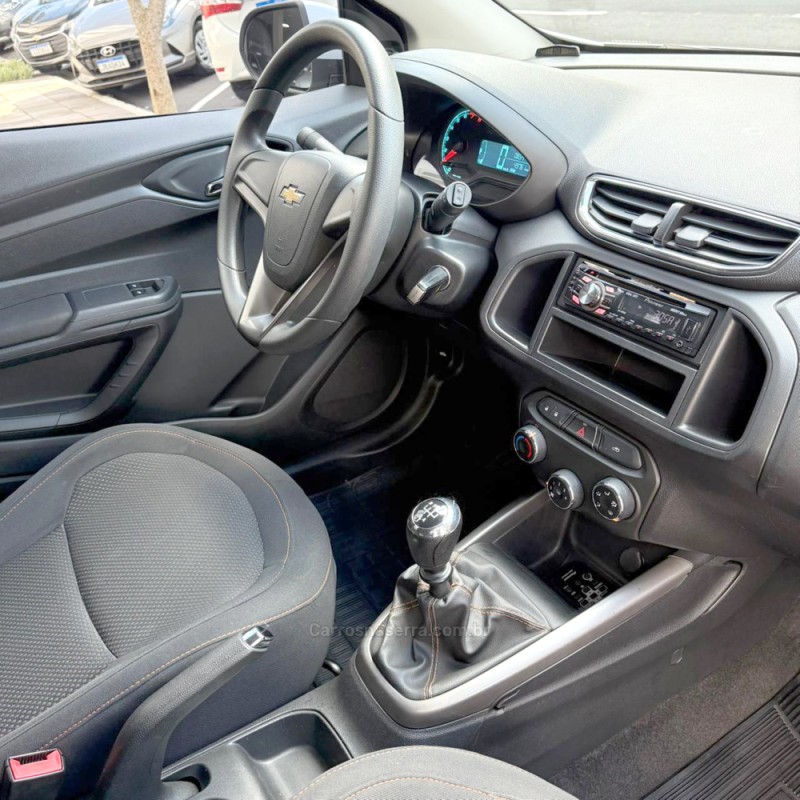 ONIX 1.0 MPFI LT 8V FLEX 4P MANUAL - 2014 - FLORES DA CUNHA