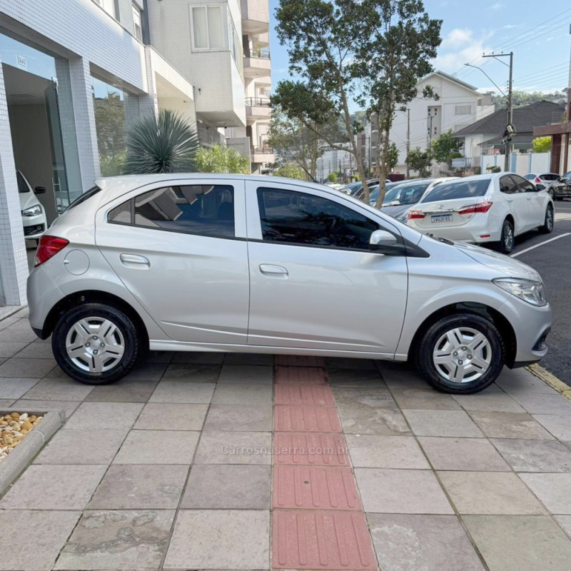 ONIX 1.0 MPFI LT 8V FLEX 4P MANUAL - 2014 - FLORES DA CUNHA