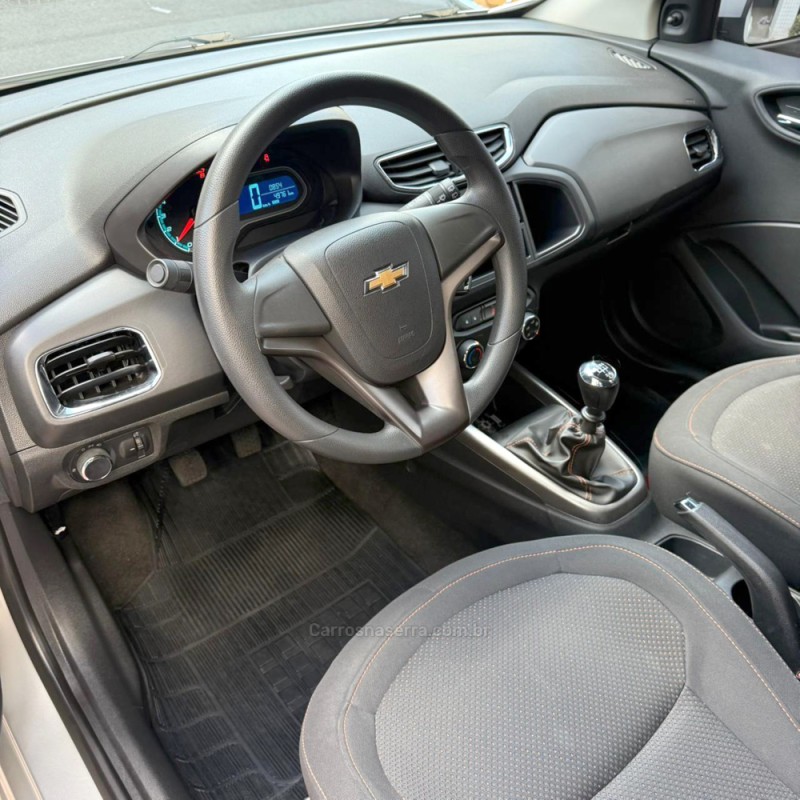 ONIX 1.0 MPFI LT 8V FLEX 4P MANUAL - 2014 - FLORES DA CUNHA