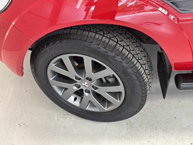 PAJERO TR4 2.0 4X2 16V 140CV FLEX 4P AUTOMÁTICO - 2014 - BENTO GONçALVES
