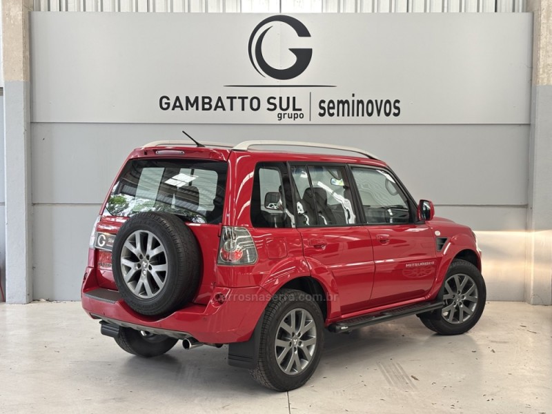 PAJERO TR4 2.0 4X2 16V 140CV FLEX 4P AUTOMÁTICO - 2014 - BENTO GONçALVES