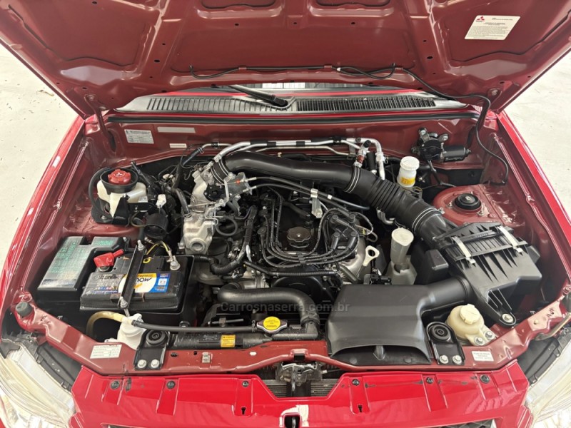 PAJERO TR4 2.0 4X2 16V 140CV FLEX 4P AUTOMÁTICO - 2014 - BENTO GONçALVES
