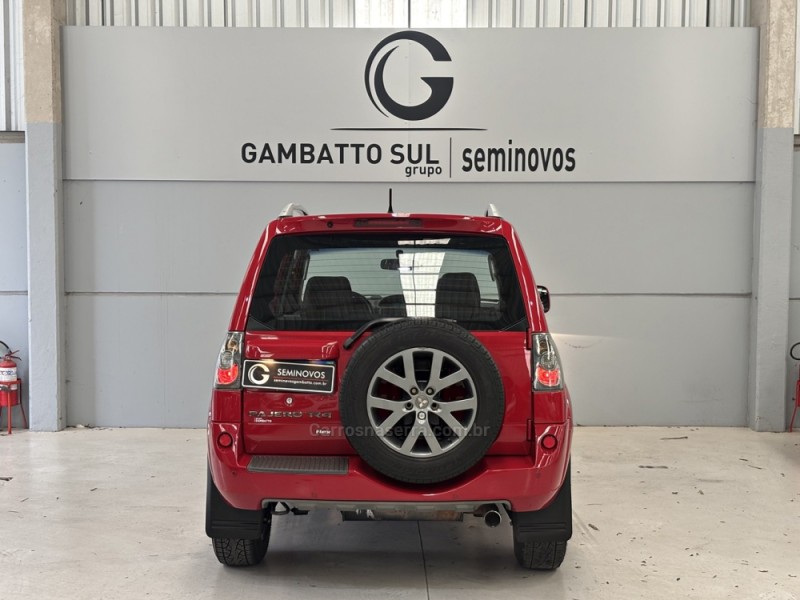 PAJERO TR4 2.0 4X2 16V 140CV FLEX 4P AUTOMÁTICO - 2014 - BENTO GONçALVES