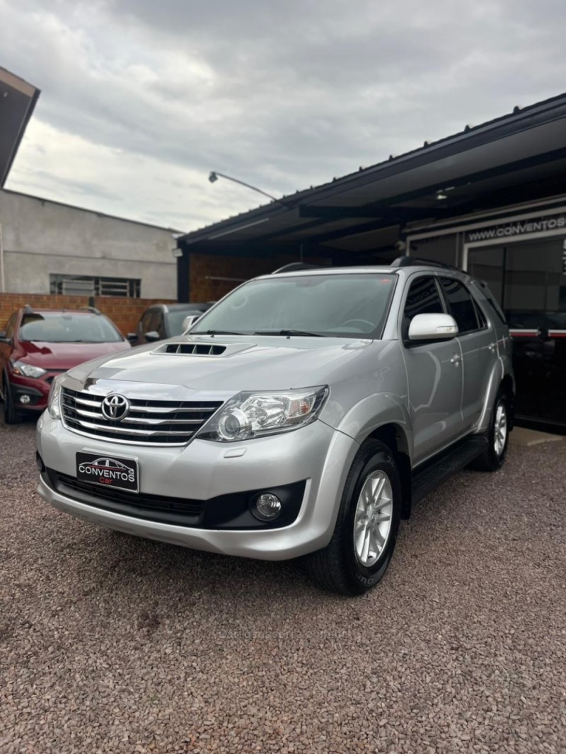 HILUX SW4 3.0 SRV 4X4 16V TURBO INTERCOOLER DIESEL 4P AUTOMÁTICO - 2012 - LAJEADO