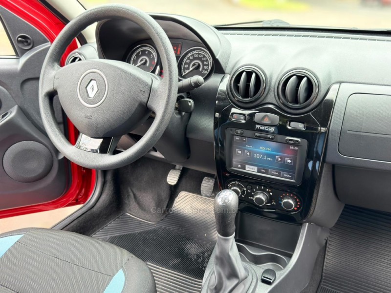 SANDERO 1.0 TECH RUN 16V FLEX 4P MANUAL - 2014 - NOVO HAMBURGO