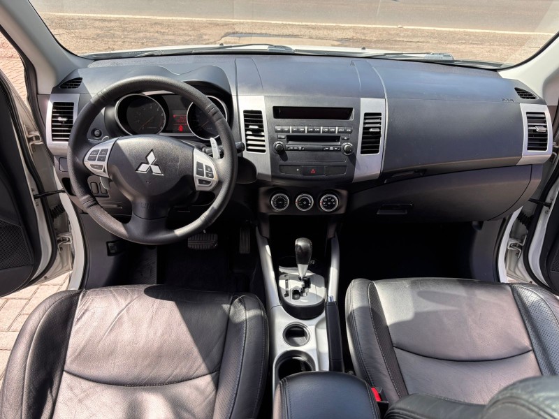 OUTLANDER 2.0 16V GASOLINA 4P AUTOMÁTICO - 2012 - CAXIAS DO SUL