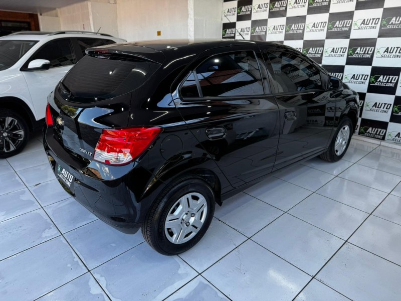 ONIX 1.0 MPFI LT 8V FLEX 4P MANUAL - 2014 - CAXIAS DO SUL
