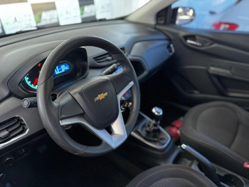 ONIX 1.0 MPFI LT 8V FLEX 4P MANUAL - 2014 - CAXIAS DO SUL
