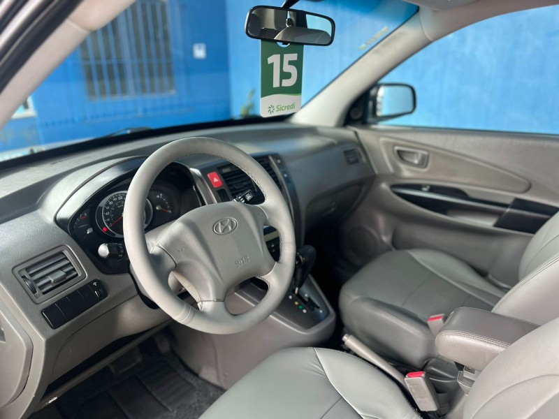 TUCSON 2.0 MPFI GLS 16V 143CV 2WD FLEX 4P AUTOMÁTICO - 2015 - CAXIAS DO SUL