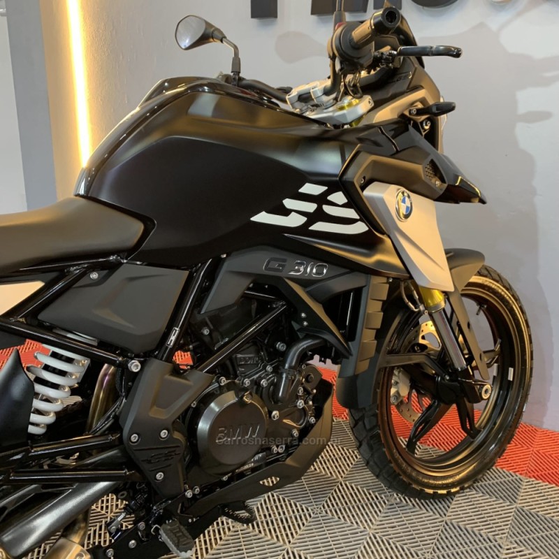G 310GS  - 2024 - PORTãO