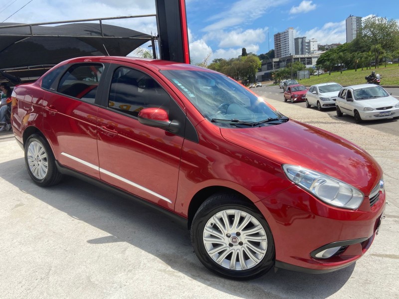 grand siena 1.6 16v flex 4p manual 2013 caxias do sul