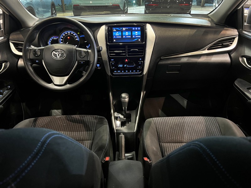 YARIS 1.5 16V FLEX SEDAN XL PLUS TECH MULTIDRIVE3 - 2022 - FARROUPILHA