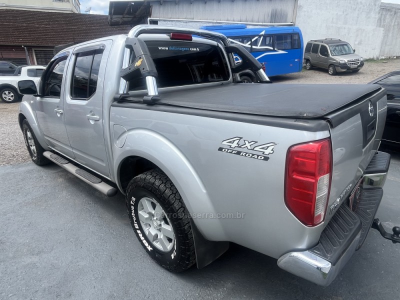 FRONTIER 2.5 S 4X4 CD TURBO ELETRONIC DIESEL 4P MANUAL - 2014 - CAXIAS DO SUL