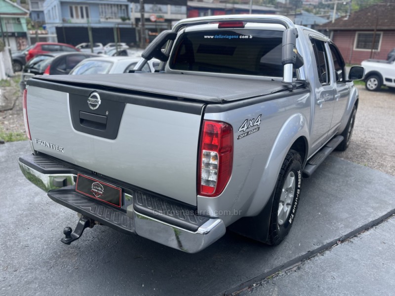 FRONTIER 2.5 S 4X4 CD TURBO ELETRONIC DIESEL 4P MANUAL - 2014 - CAXIAS DO SUL