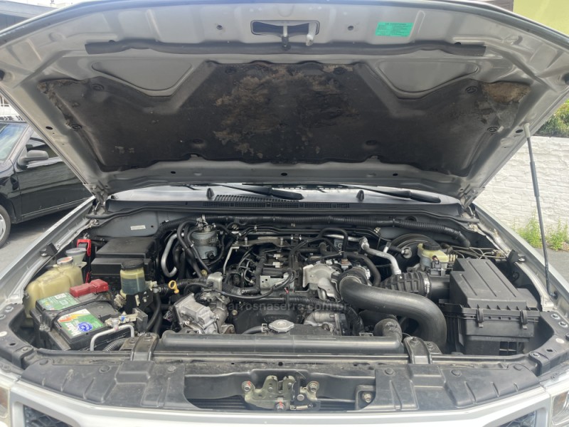 FRONTIER 2.5 S 4X4 CD TURBO ELETRONIC DIESEL 4P MANUAL - 2014 - CAXIAS DO SUL
