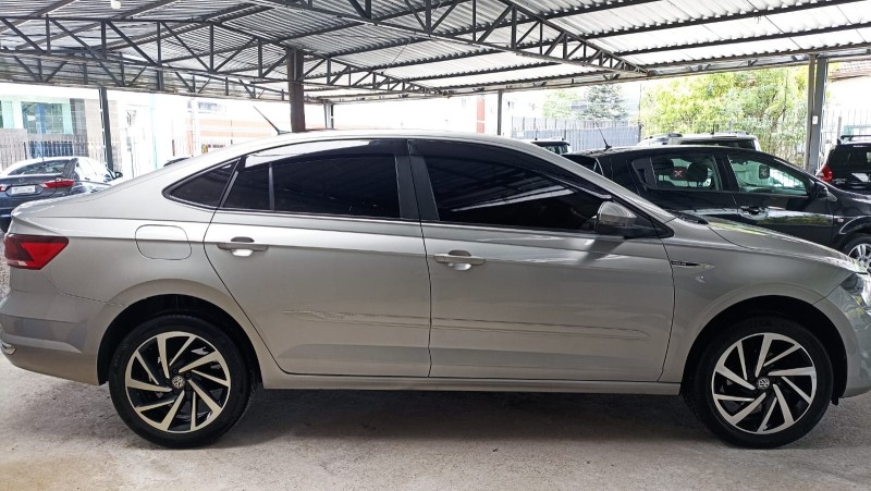 VIRTUS 1.0 200 TSI HIGHLINE AUTOMÁTICO - 2022 - CAXIAS DO SUL