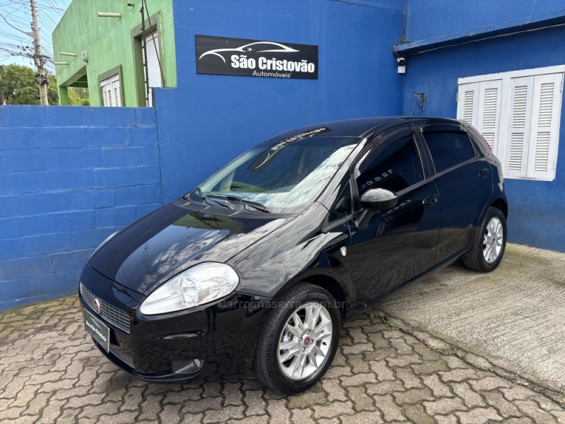 PUNTO 1.4 ATTRACTIVE 8V FLEX 4P MANUAL