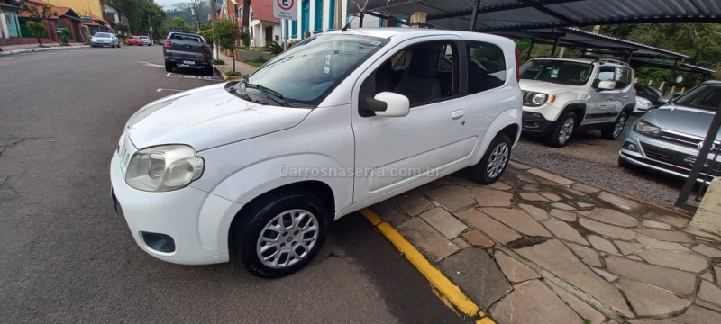 uno 1.0 evo vivace 8v flex 2p manual 2012 picada cafe