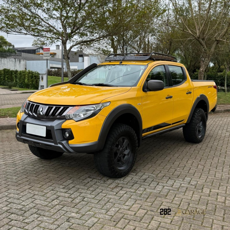 l200 savana 2.4 4x4 16v turbo diesel 4p automatico 2022 farroupilha