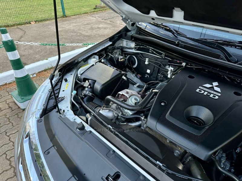 L200 TRITON 2.4 HPE-S SPORT 4X4 CD 16V DIESEL 4P AUTOMÁTICO - 2019 - ESTâNCIA VELHA