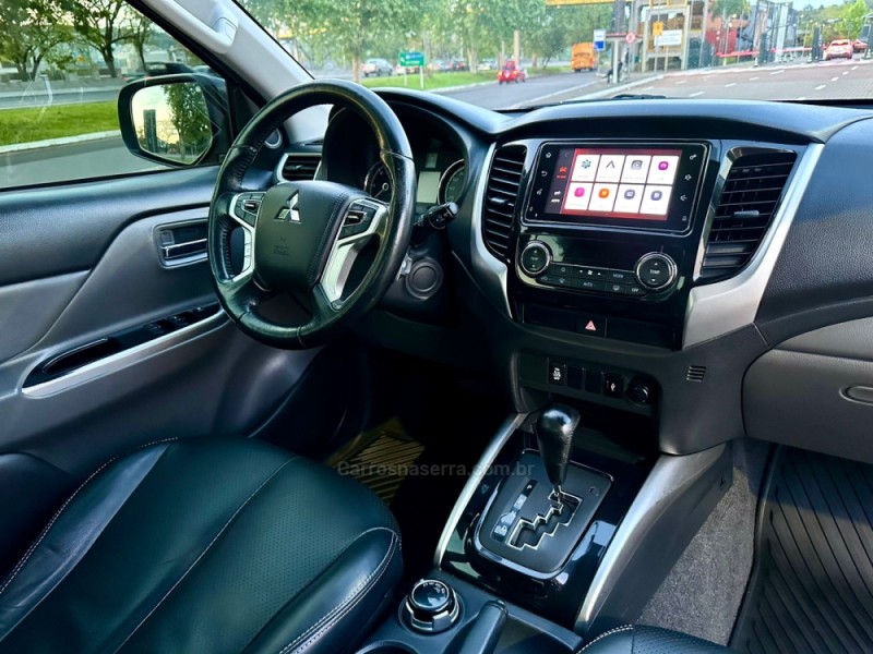 L200 TRITON 2.4 HPE-S SPORT 4X4 CD 16V DIESEL 4P AUTOMÁTICO - 2019 - ESTâNCIA VELHA