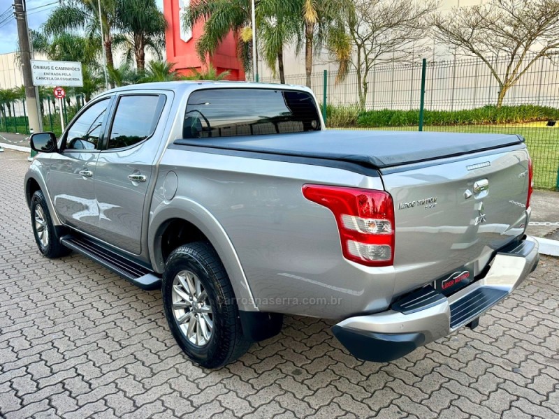L200 TRITON 2.4 HPE-S SPORT 4X4 CD 16V DIESEL 4P AUTOMÁTICO - 2019 - ESTâNCIA VELHA