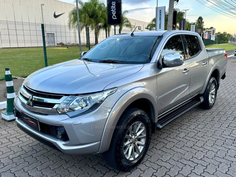 L200 TRITON 2.4 HPE-S SPORT 4X4 CD 16V DIESEL 4P AUTOMÁTICO