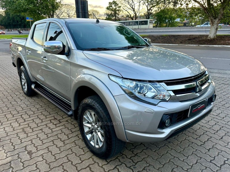 L200 TRITON 2.4 HPE-S SPORT 4X4 CD 16V DIESEL 4P AUTOMÁTICO - 2019 - ESTâNCIA VELHA