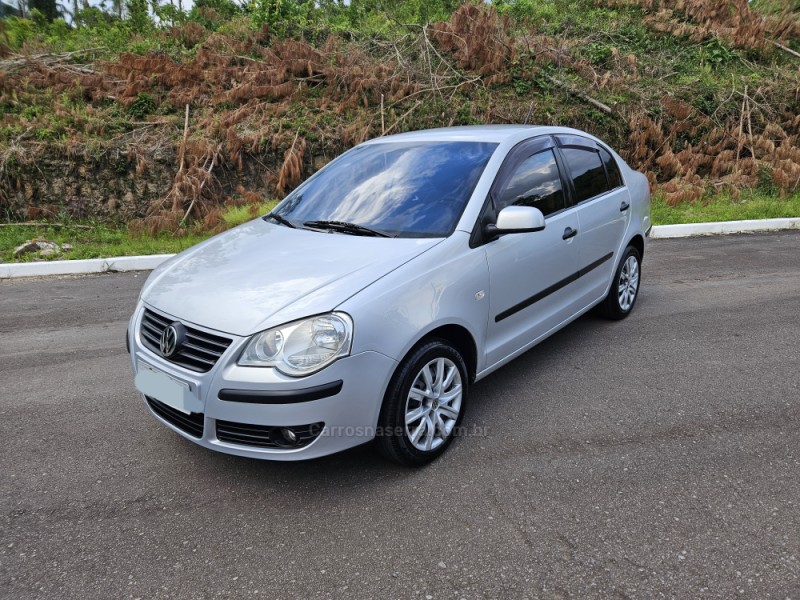 POLO SEDAN 1.6 MI 8V FLEX 4P MANUAL