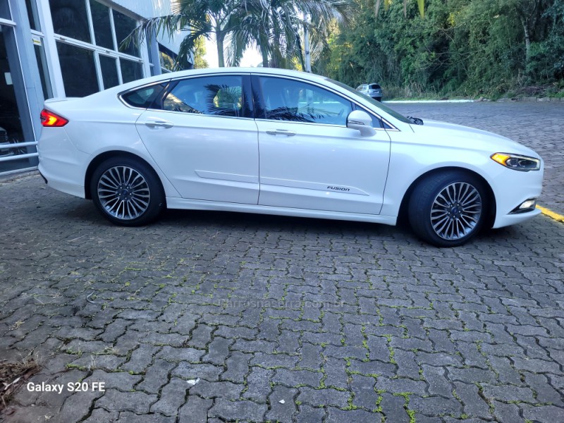FUSION 2.0 TITANIUM FWD 16V GASOLINA 4P AUTOMÁTICO - 2018 - NOVA PRATA