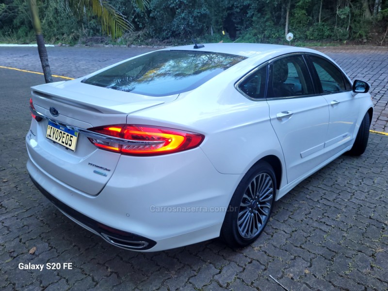 FUSION 2.0 TITANIUM FWD 16V GASOLINA 4P AUTOMÁTICO - 2018 - NOVA PRATA