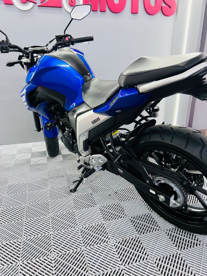 FAZER FZ25 - 2022 - CAMPO BOM