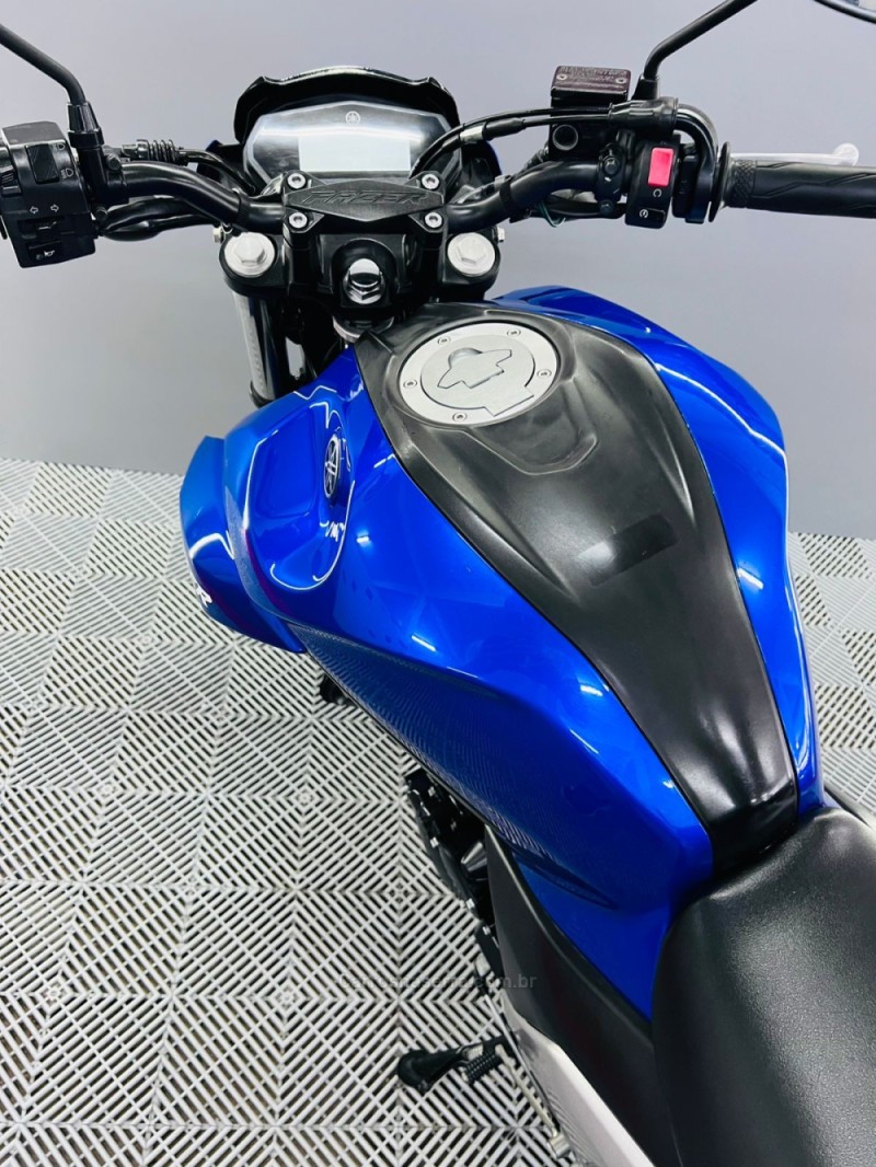 FAZER FZ25 - 2022 - CAMPO BOM