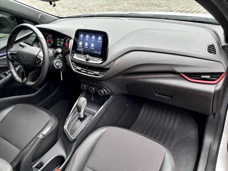 ONIX 1.0 HATCH RS 12V TURBO 4P AUTOMÁTICO - 2024 - CAXIAS DO SUL