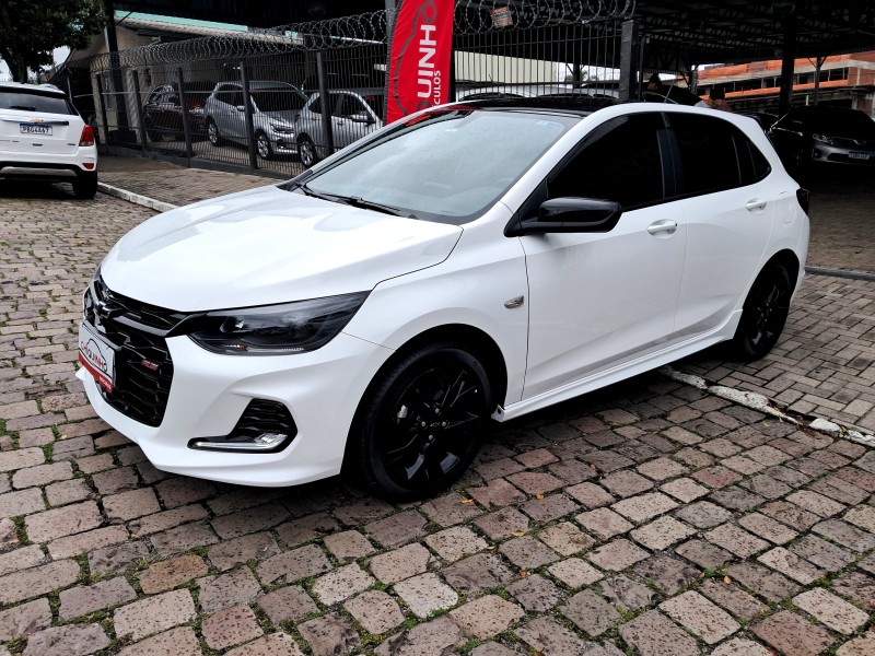 ONIX 1.0 HATCH RS 12V TURBO 4P AUTOMÁTICO