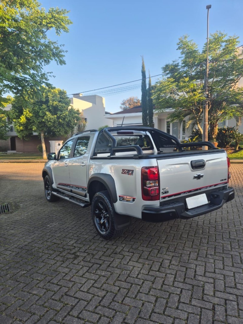 S10 2.8 Z71 4X4 CD 16V TURBO DIESEL 4P AUTOMÁTICA - 2023 - BENTO GONçALVES