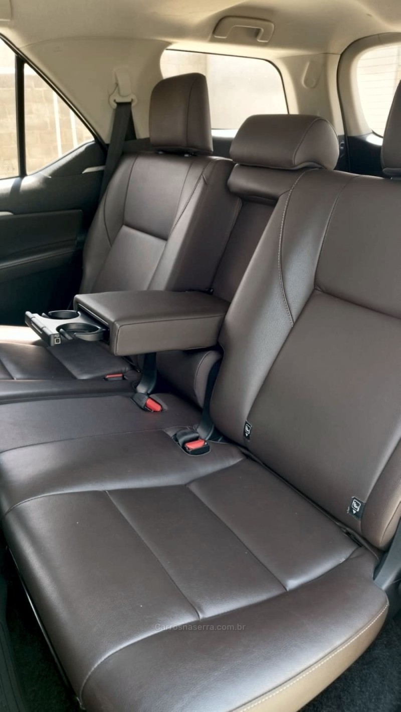 HILUX SW4 2.8 SRX 4X4 16V TURBO INTERCOOLER DIESEL 4P AUTOMÁTICO - 2017 - BENTO GONçALVES