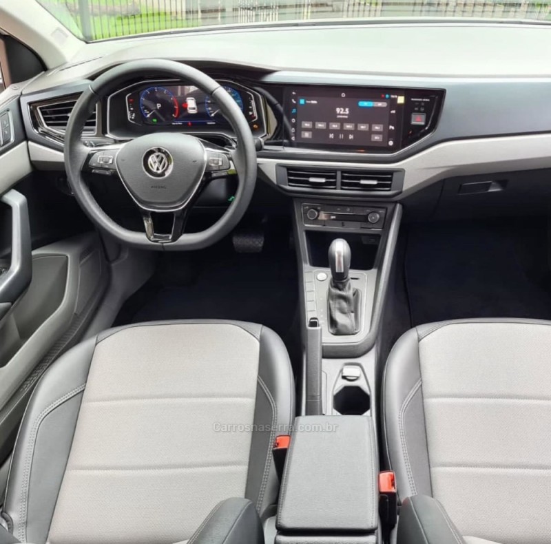 POLO 1.0	200 TSI HIGHLINE AUTOMÁTICO  - 2022 - BENTO GONçALVES