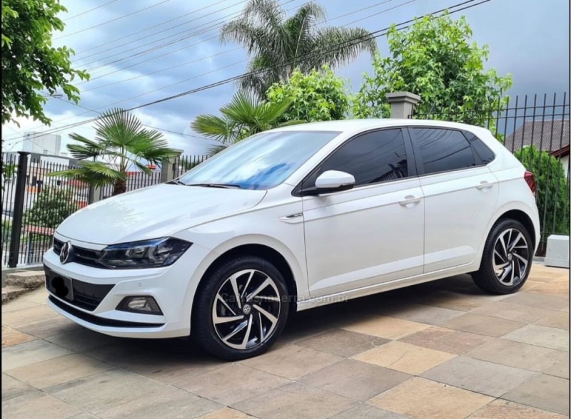 POLO 1.0	200 TSI HIGHLINE AUTOMÁTICO  - 2022 - BENTO GONçALVES