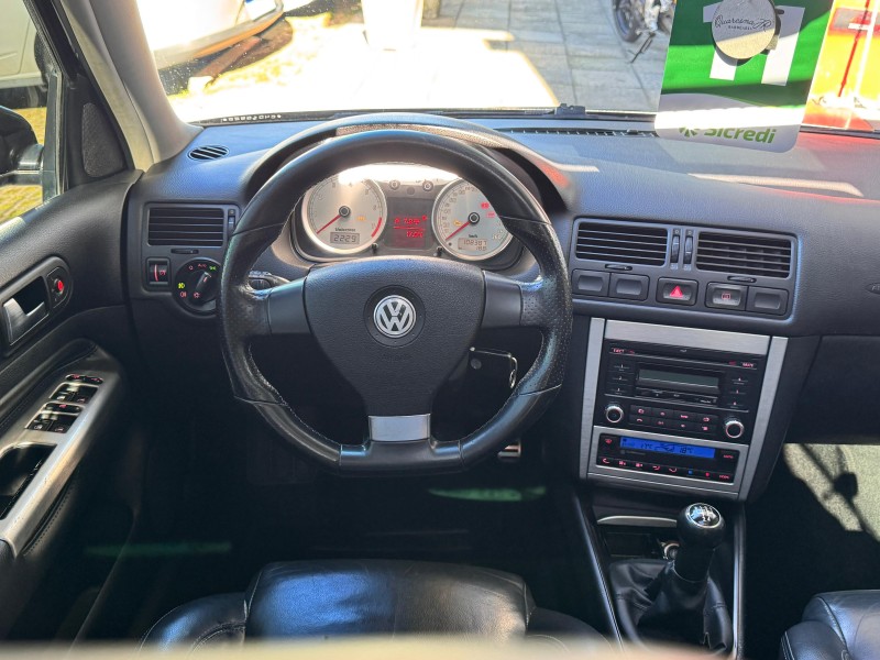 GOLF 1.6 MI SPORTLINE LIMITED EDITION 8V FLEX 4P MANUAL - 2011 - CAXIAS DO SUL