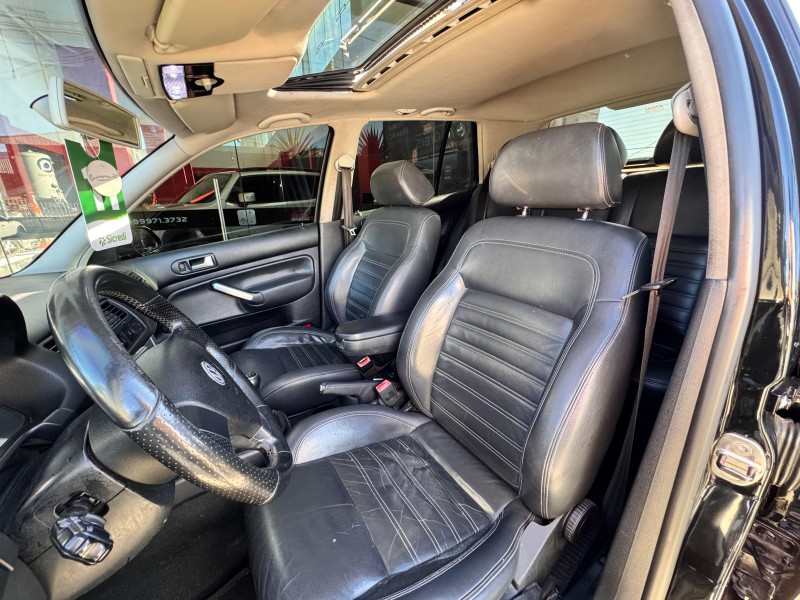 GOLF 1.6 MI SPORTLINE LIMITED EDITION 8V FLEX 4P MANUAL - 2011 - CAXIAS DO SUL