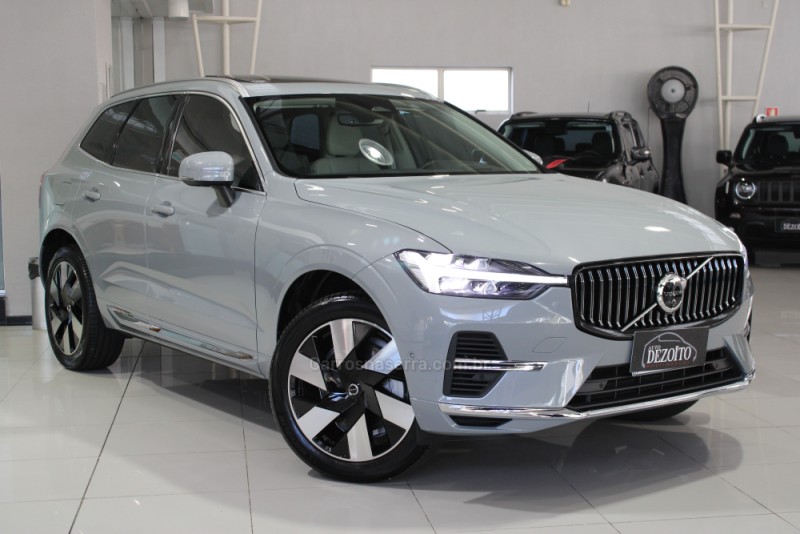 XC60 2.0 T8 ULTIMATE AWD HIBRIDO 4P AUTOMÁTICO - 2024 - CAXIAS DO SUL