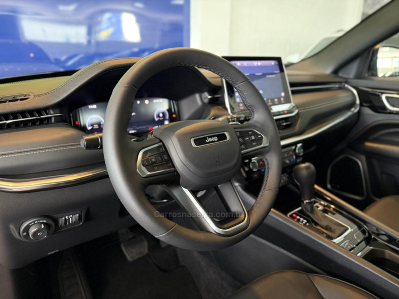COMPASS 1.3 SPORT T270 16V TURBO FLEX 4P AUTOMÁTICO - 2025 - SãO LEOPOLDO