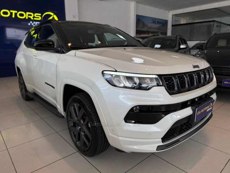 COMPASS 1.3 SPORT T270 16V TURBO FLEX 4P AUTOMÁTICO - 2025 - SãO LEOPOLDO